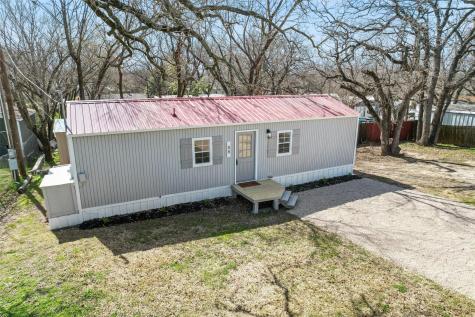 88 Live Oak Street Alvarado TX 76009