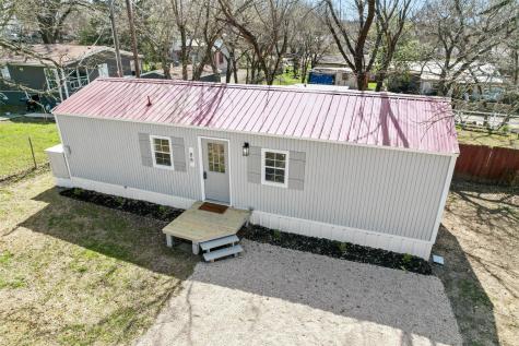 88 Live Oak Street Alvarado TX 76009