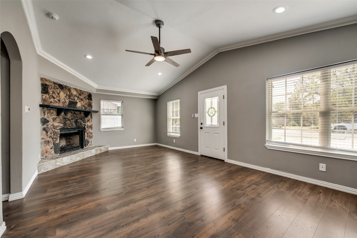 410 SW 18th Street Grand Prairie TX 75051