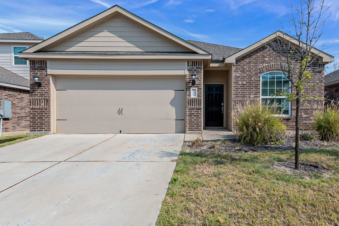 1906 Hot Springs Way Princeton TX 75407