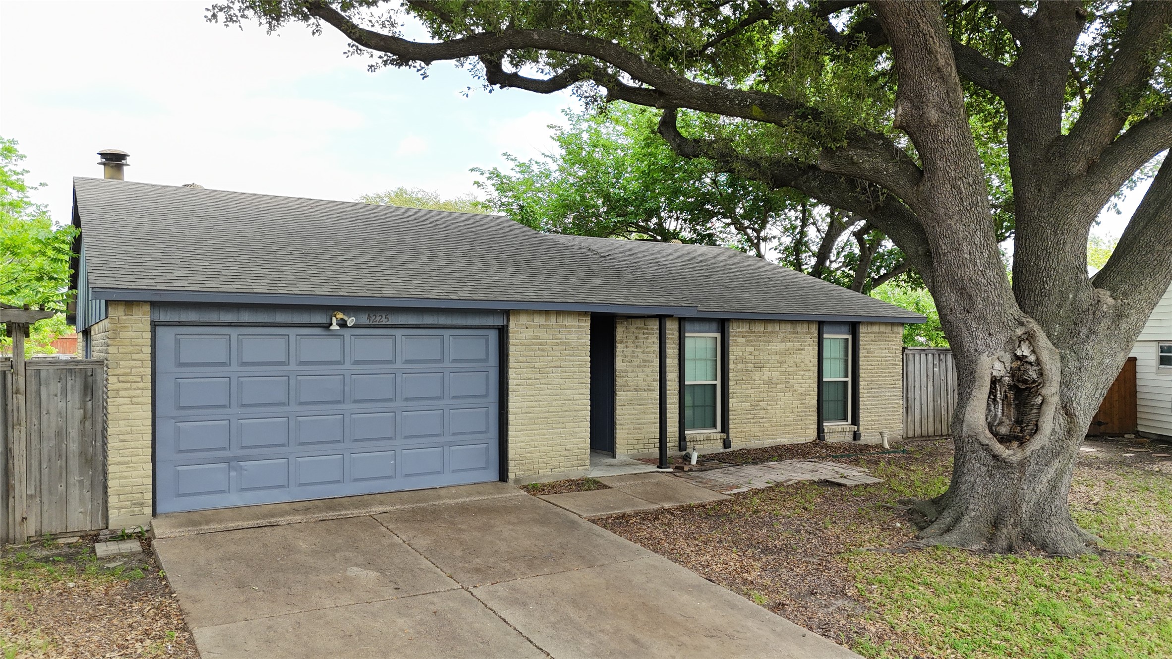4225 Mary Jane Lane Garland TX 75043