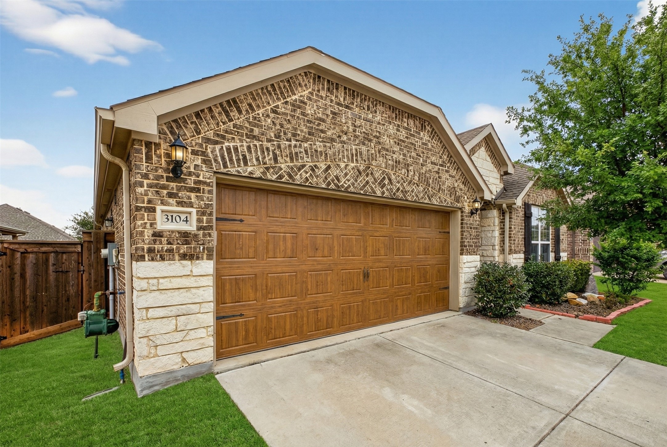 3104 Treyburn Lane Mansfield TX 76084