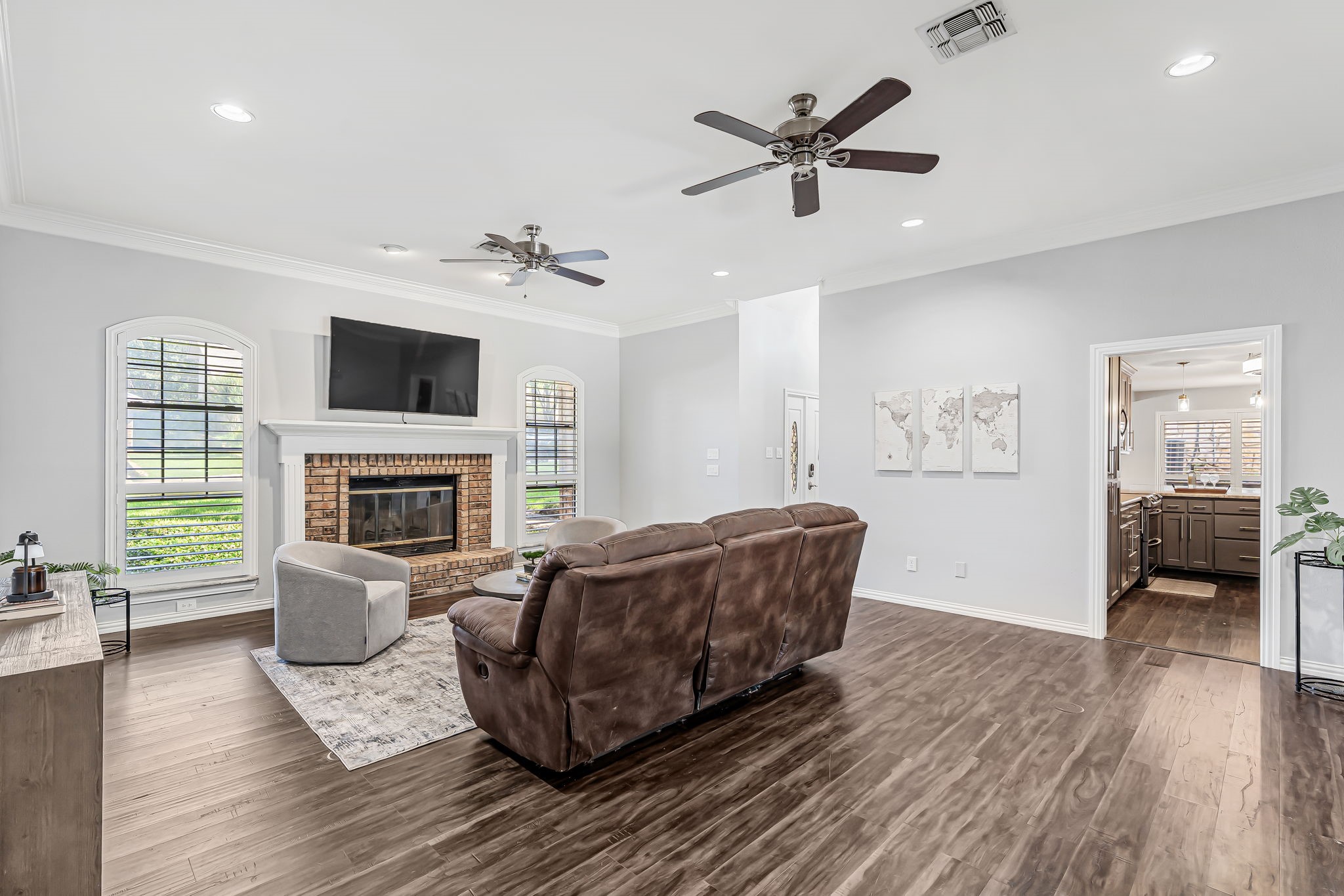 6607 Canalview Drive Arlington TX 76016