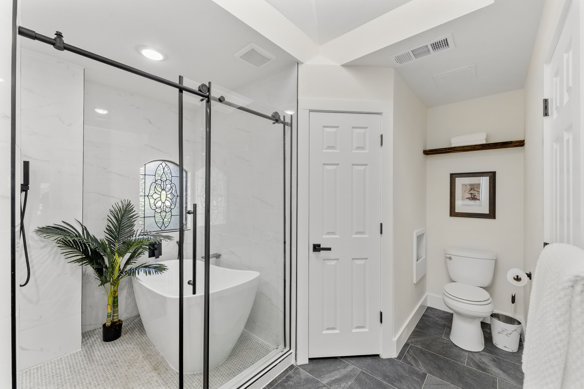 6607 Canalview Drive Arlington TX 76016