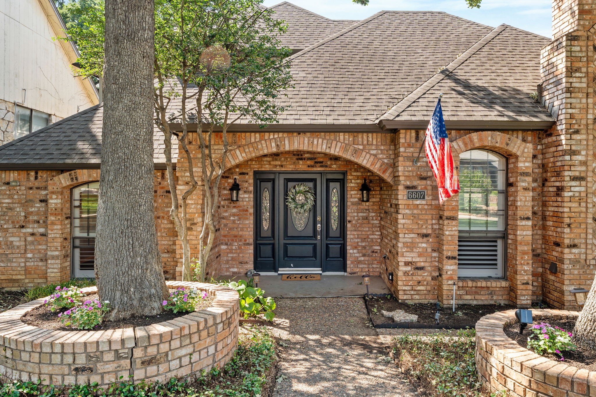 6607 Canalview Drive Arlington TX 76016