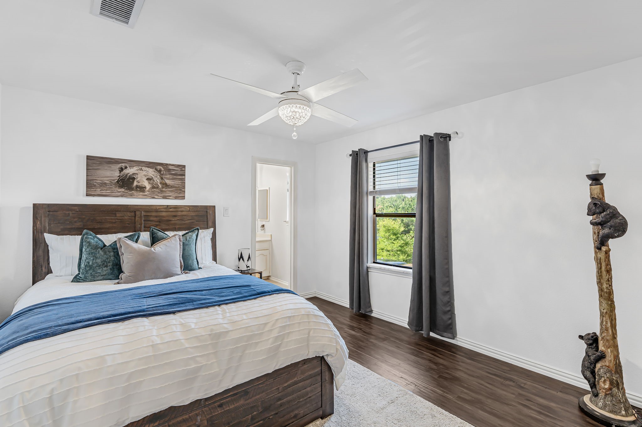 6607 Canalview Drive Arlington TX 76016