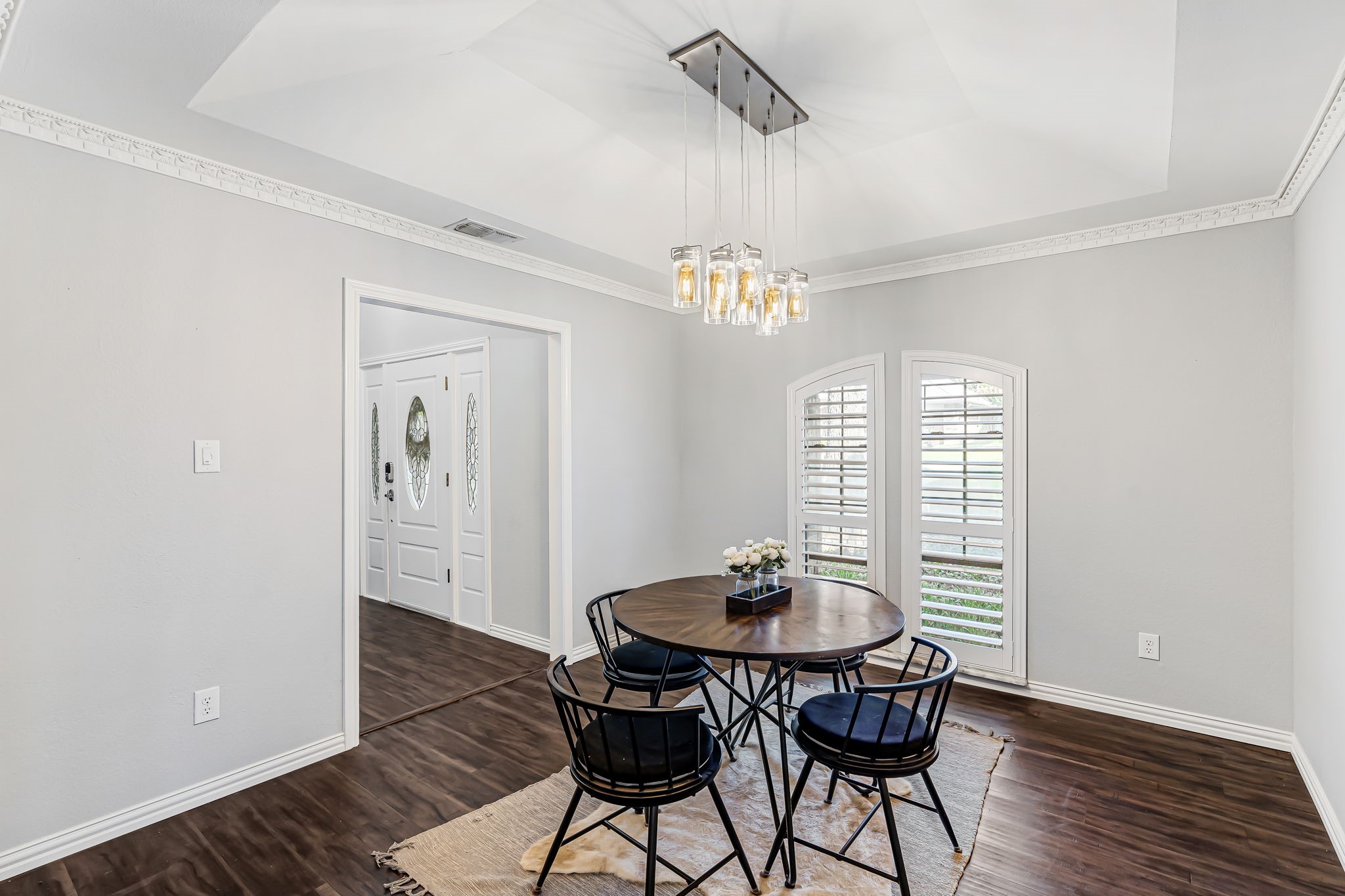 6607 Canalview Drive Arlington TX 76016