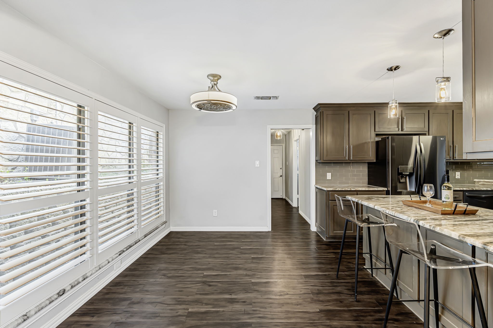 6607 Canalview Drive Arlington TX 76016
