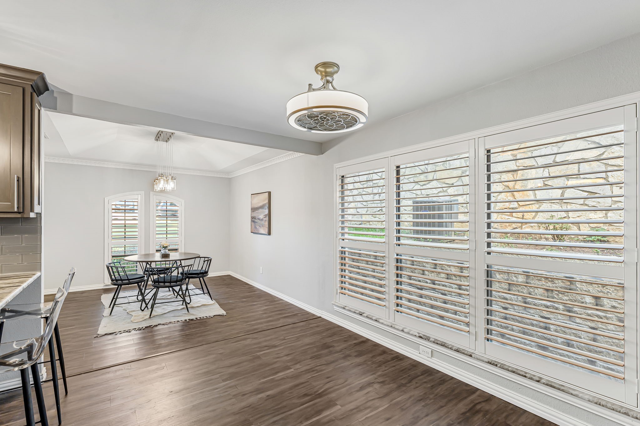 6607 Canalview Drive Arlington TX 76016