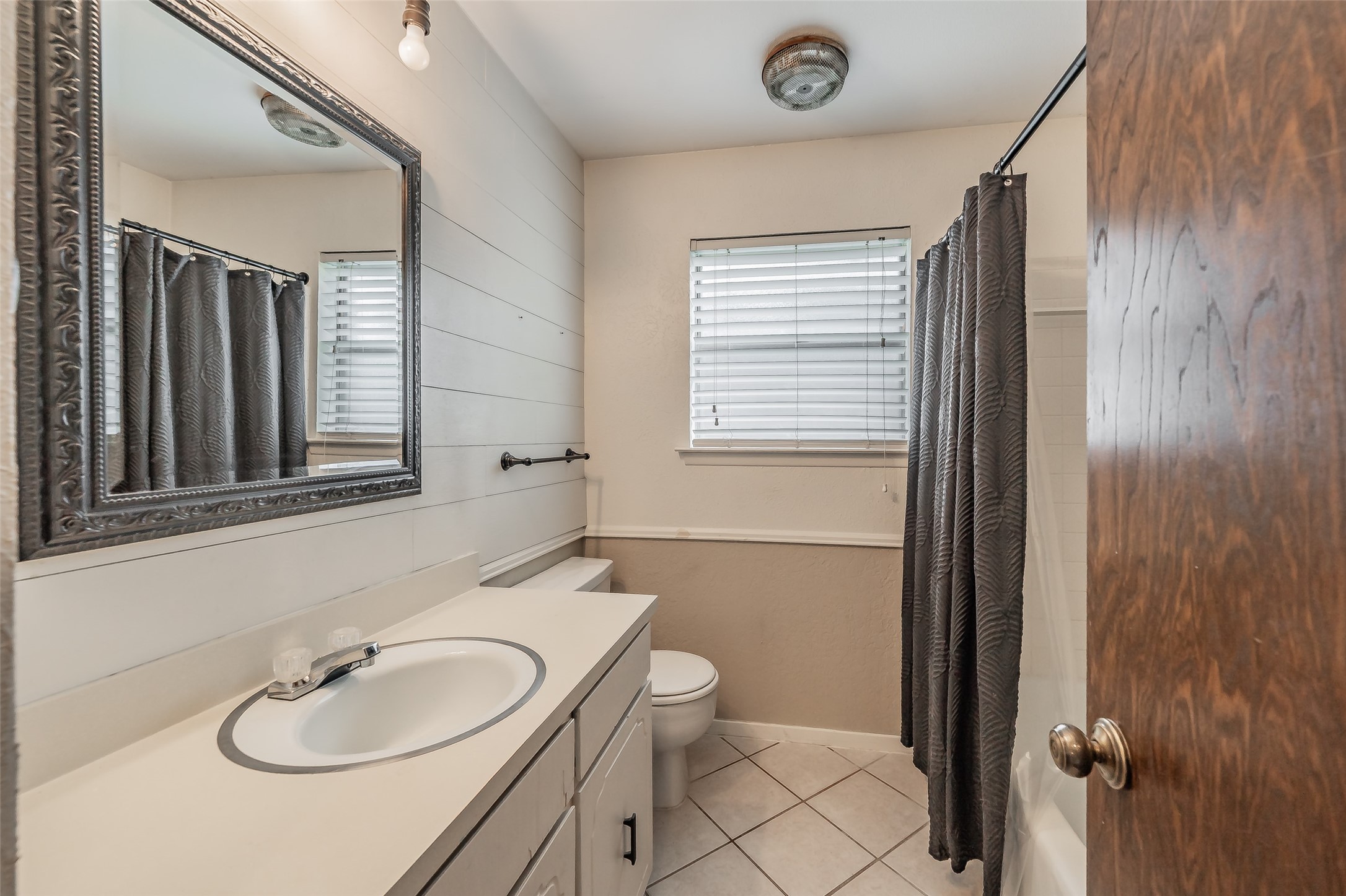 733 Bluebonnet Drive Hurst TX 76053