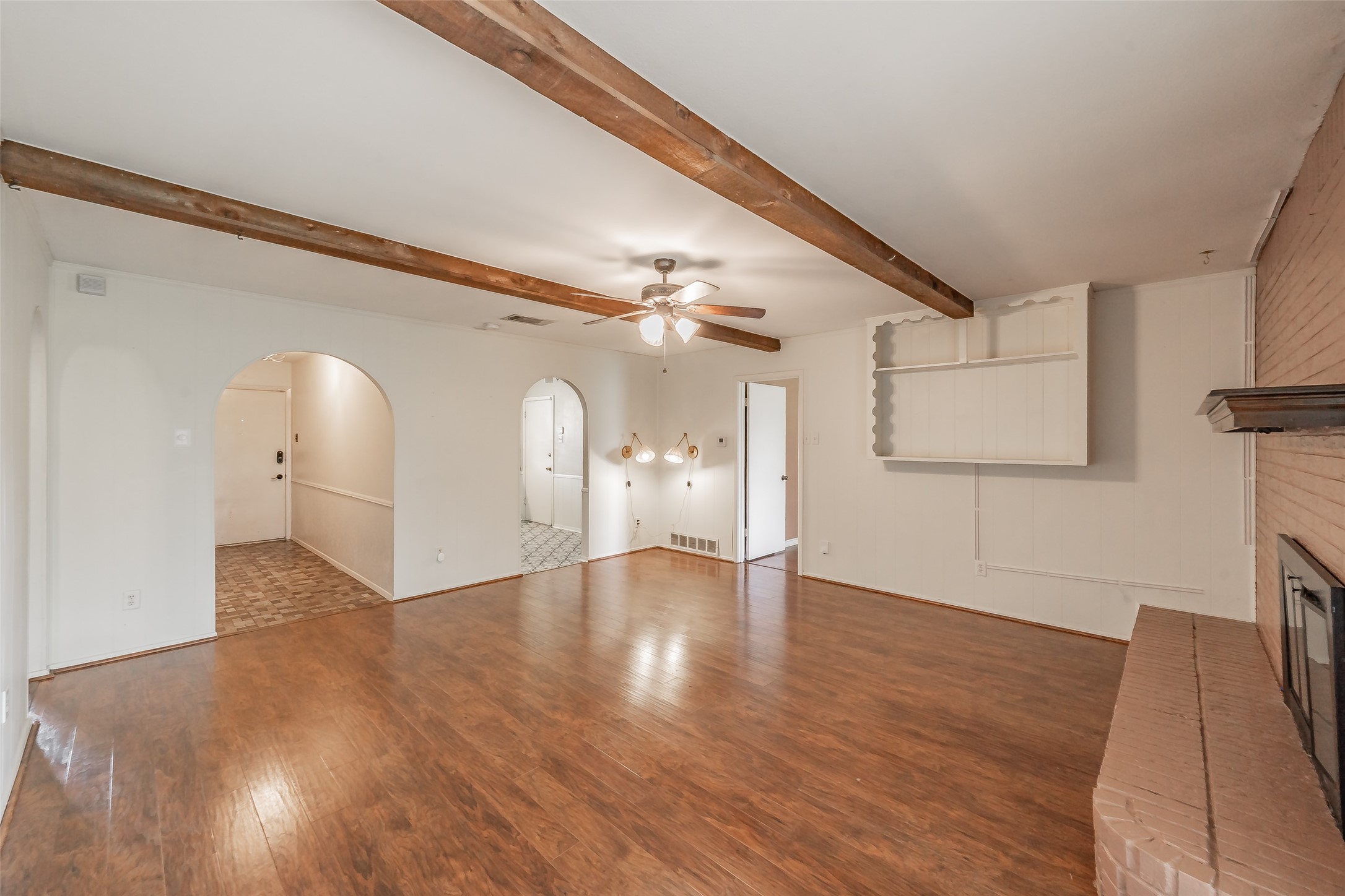 733 Bluebonnet Drive Hurst TX 76053
