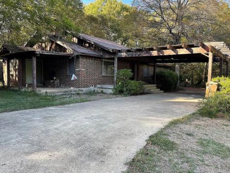 124 Little John Drive Desoto TX 75115