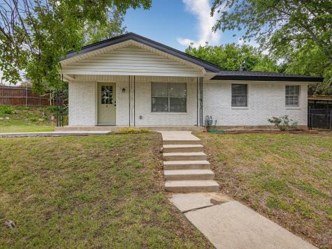 303 S Miller Street Decatur TX 76234