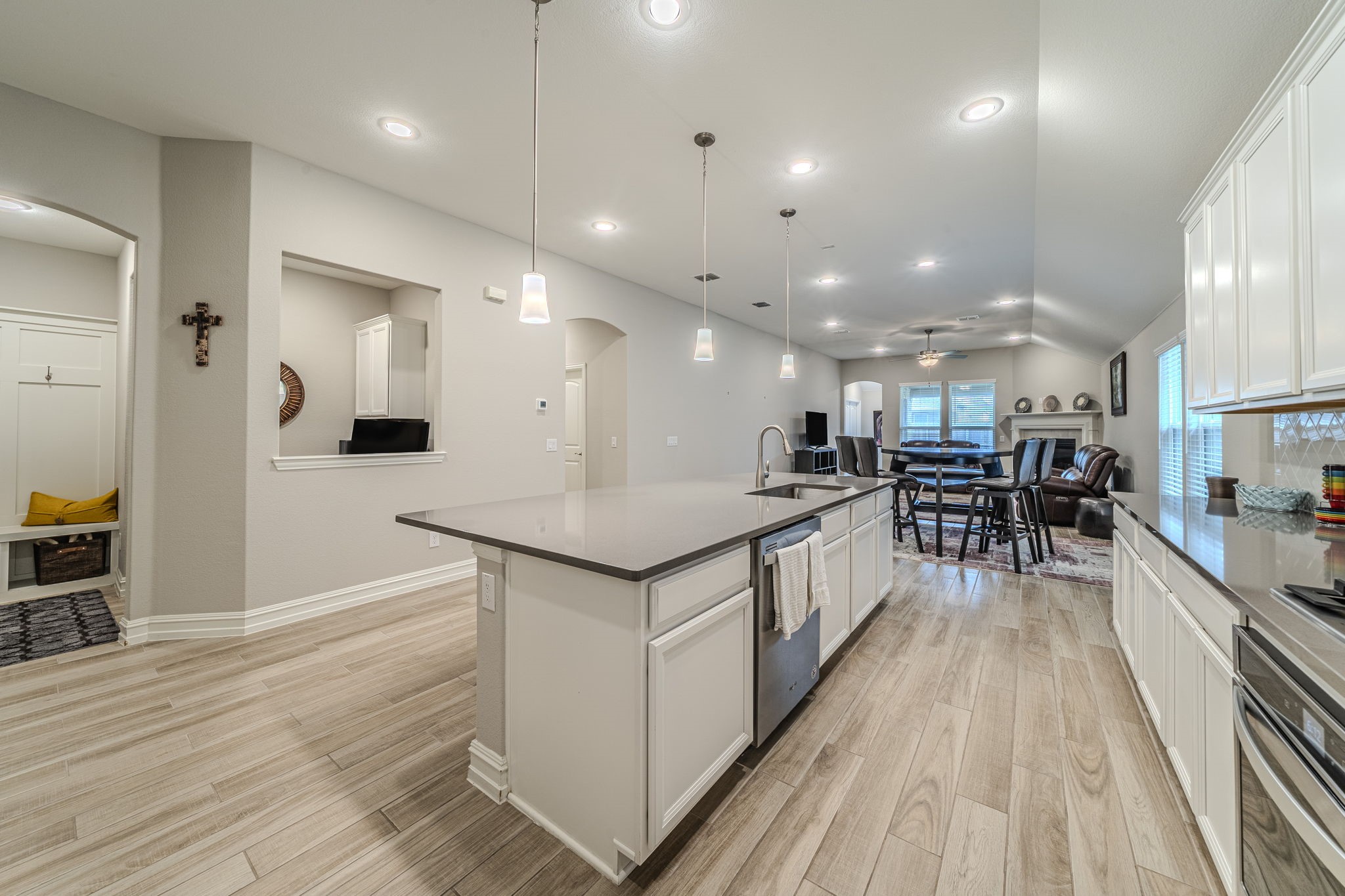 1048 Pinnacle Breeze Drive Fort Worth TX 76052