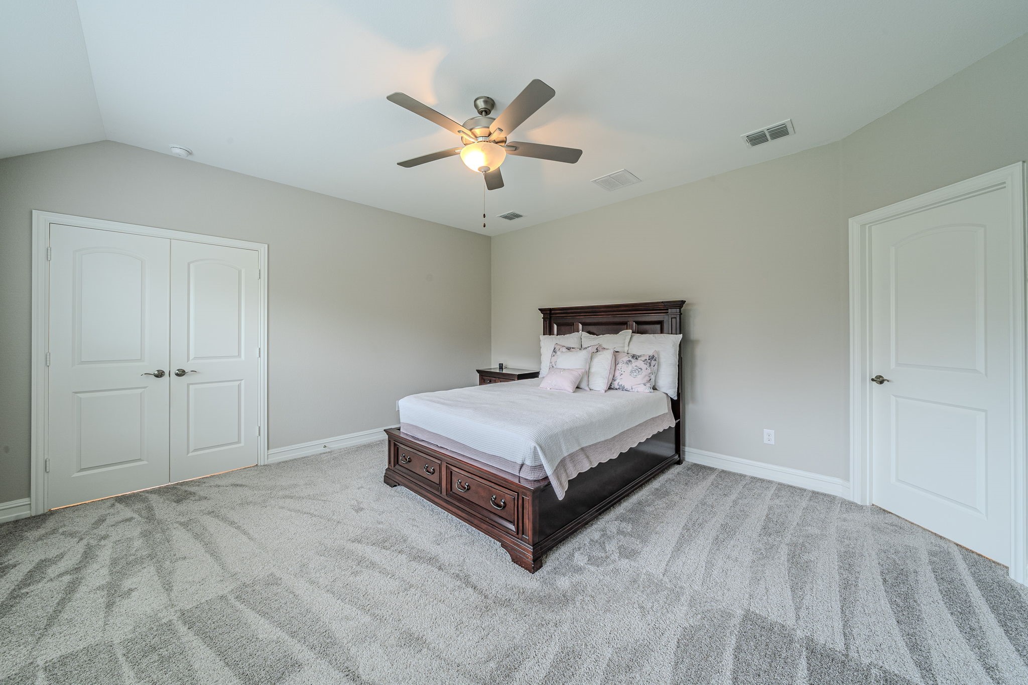 1048 Pinnacle Breeze Drive Fort Worth TX 76052