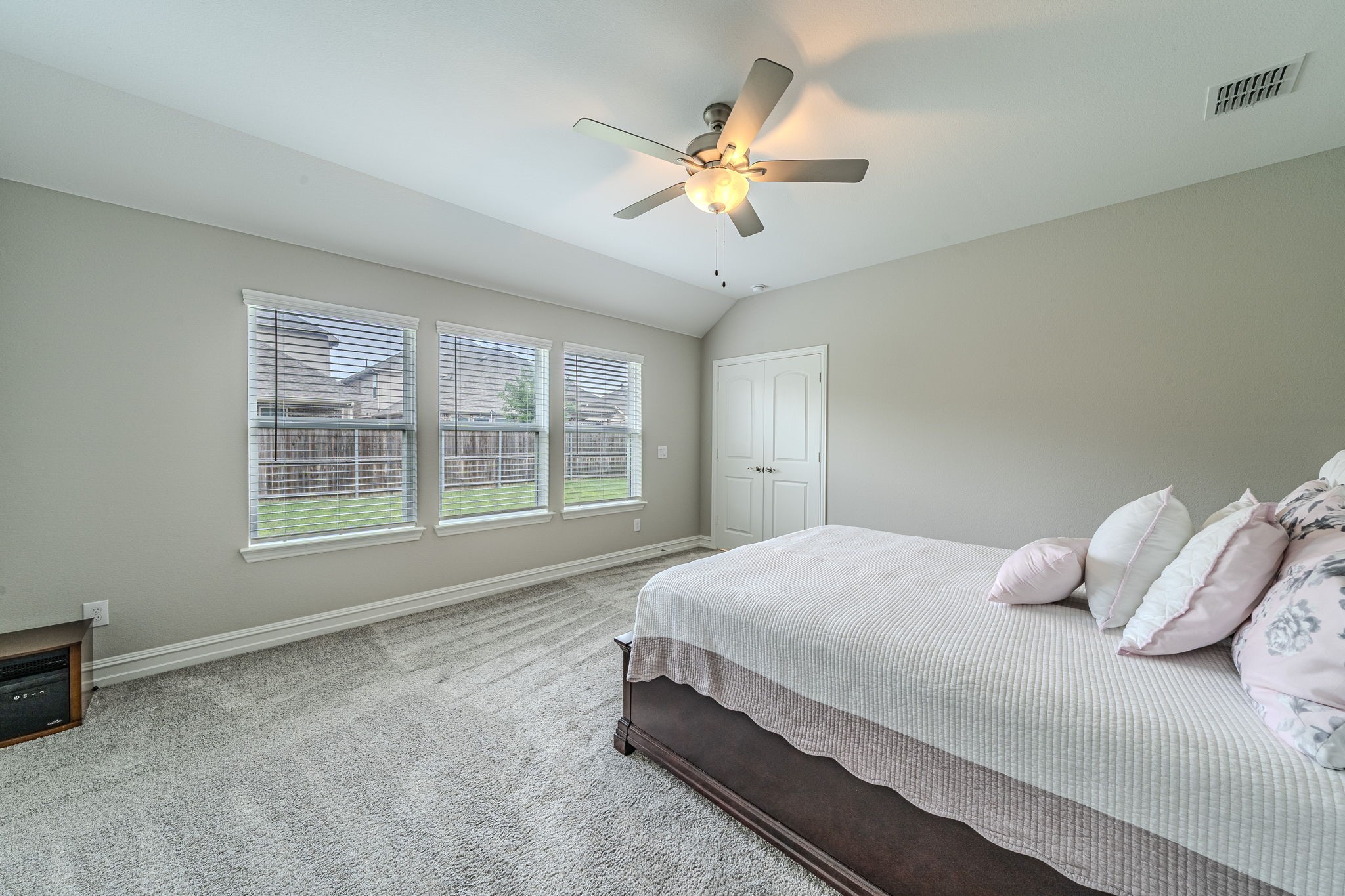 1048 Pinnacle Breeze Drive Fort Worth TX 76052