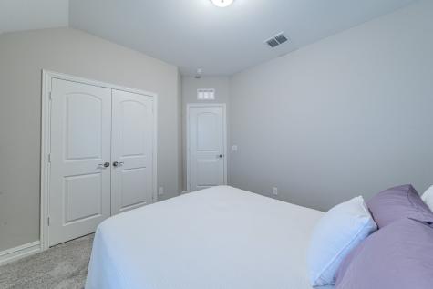 1048 Pinnacle Breeze Drive Fort Worth TX 76052