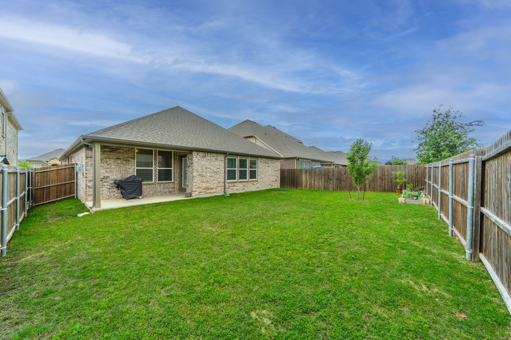 1048 Pinnacle Breeze Drive Fort Worth TX 76052