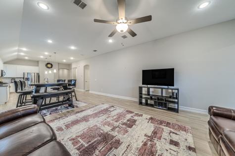1048 Pinnacle Breeze Drive Fort Worth TX 76052