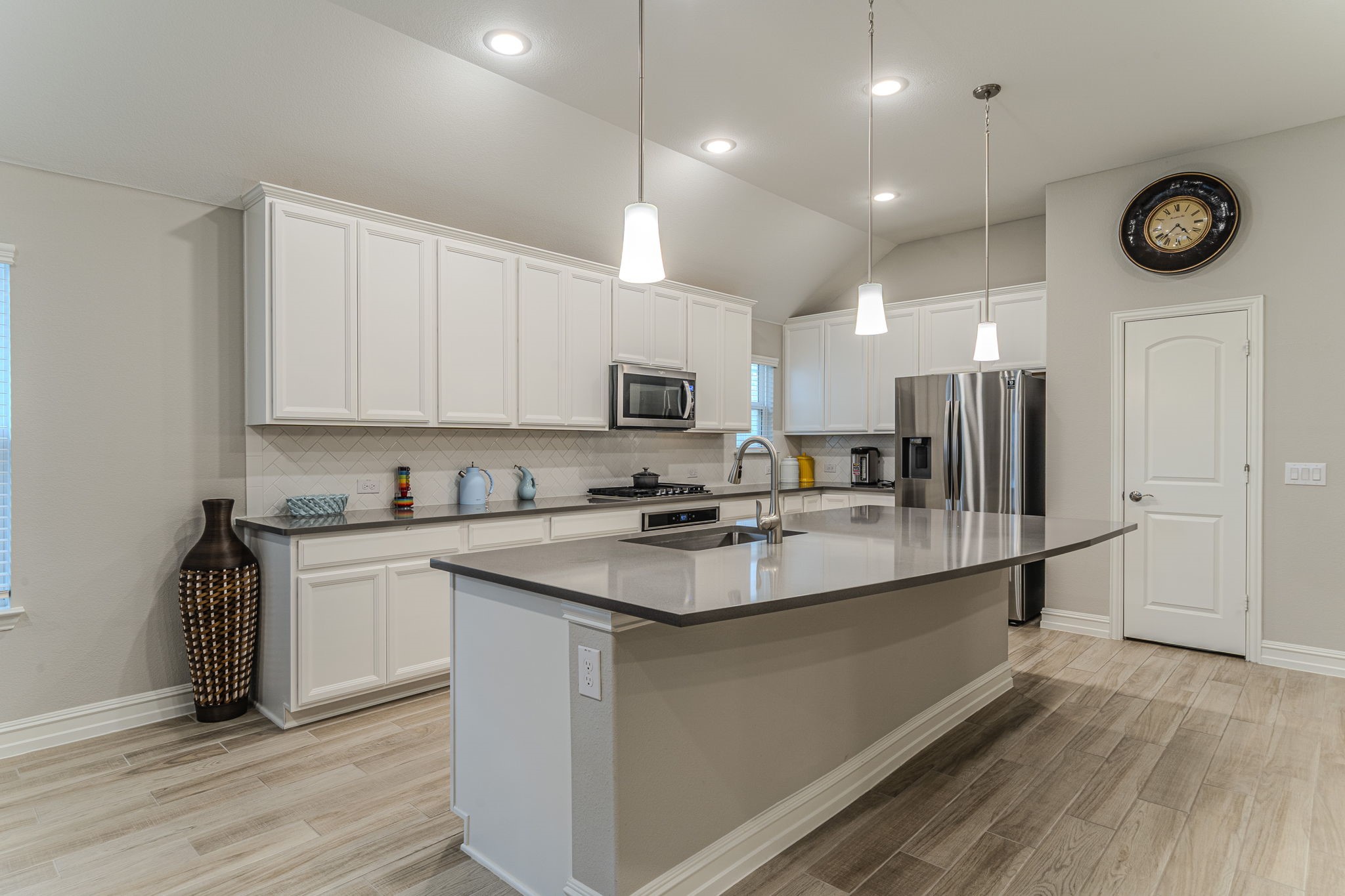 1048 Pinnacle Breeze Drive Fort Worth TX 76052