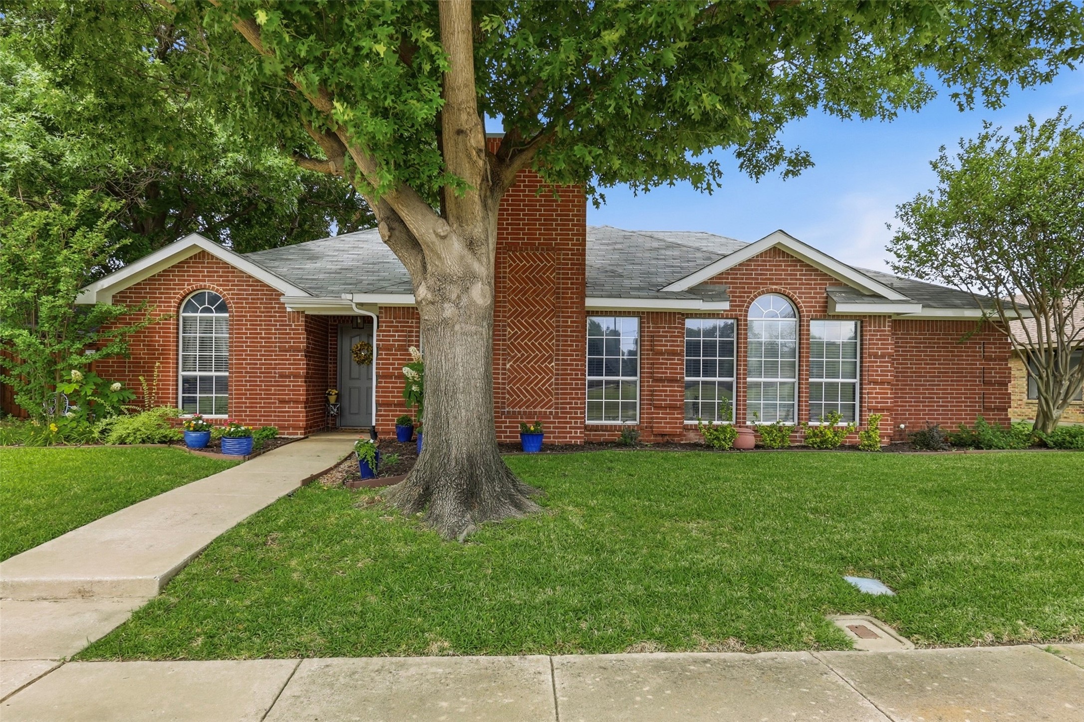 810 Sylvan Creek Drive Lewisville TX 75067