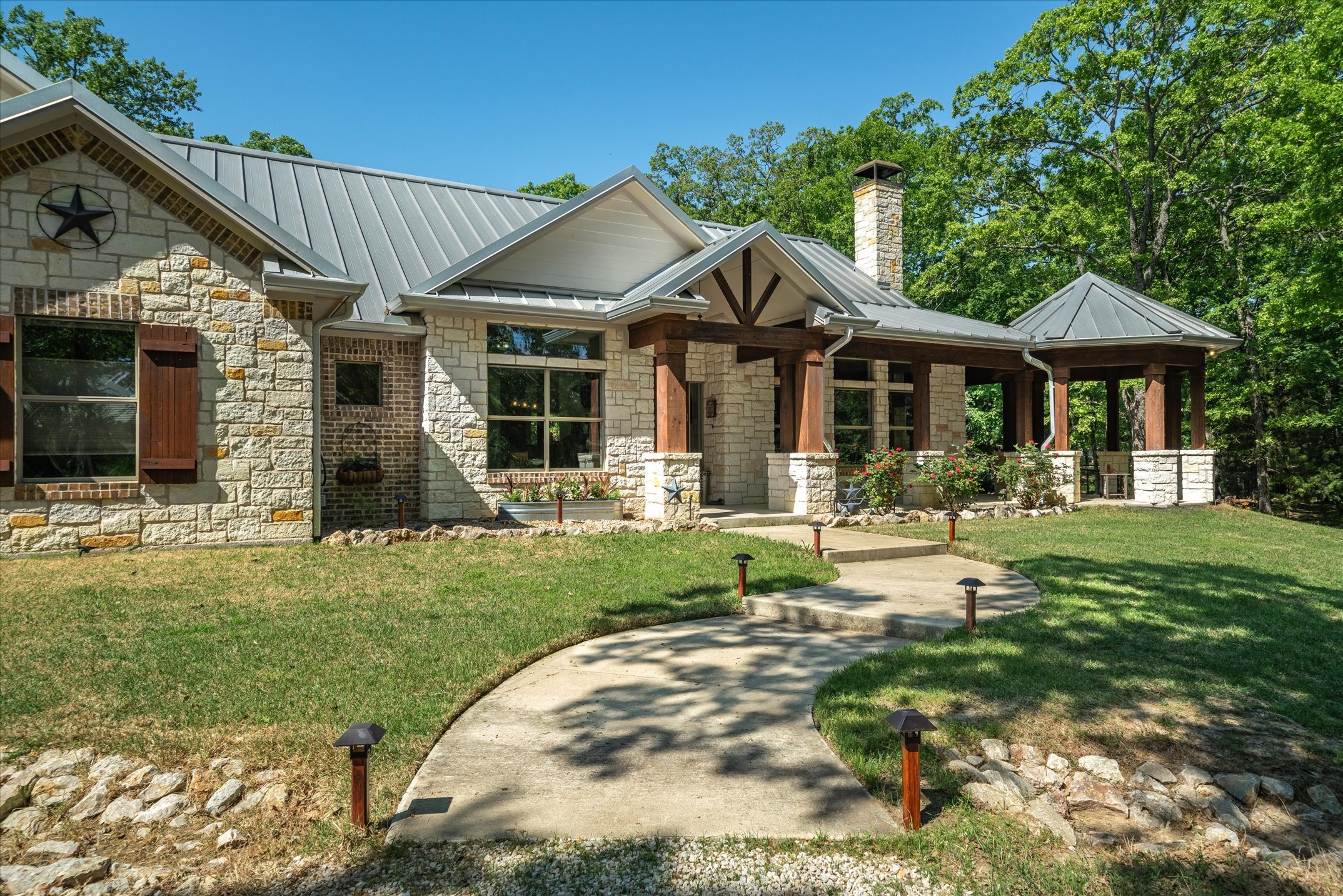 8004 County Road 2412 Quinlan TX 75474