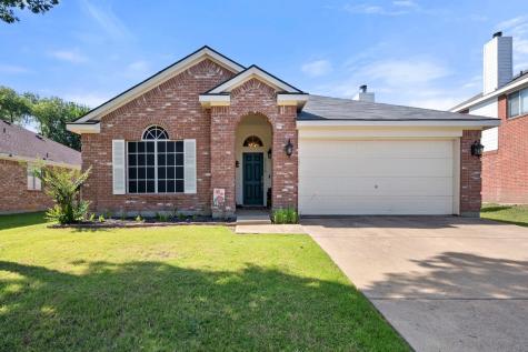 3239 Yeltes Grand Prairie TX 75054