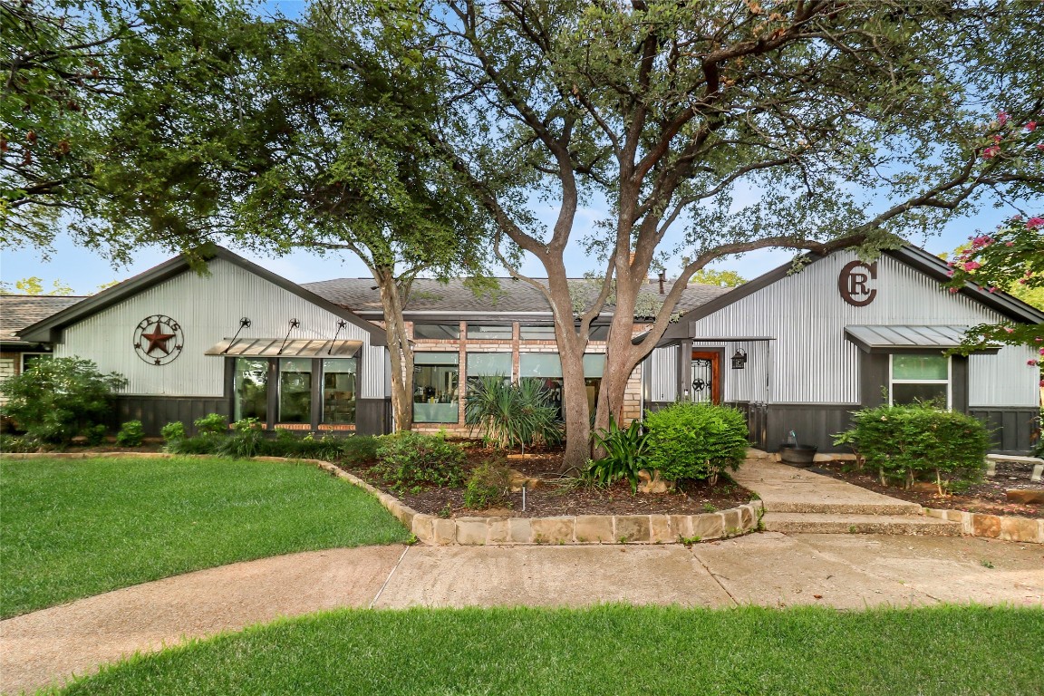 900 Moore Road Mansfield TX 76063