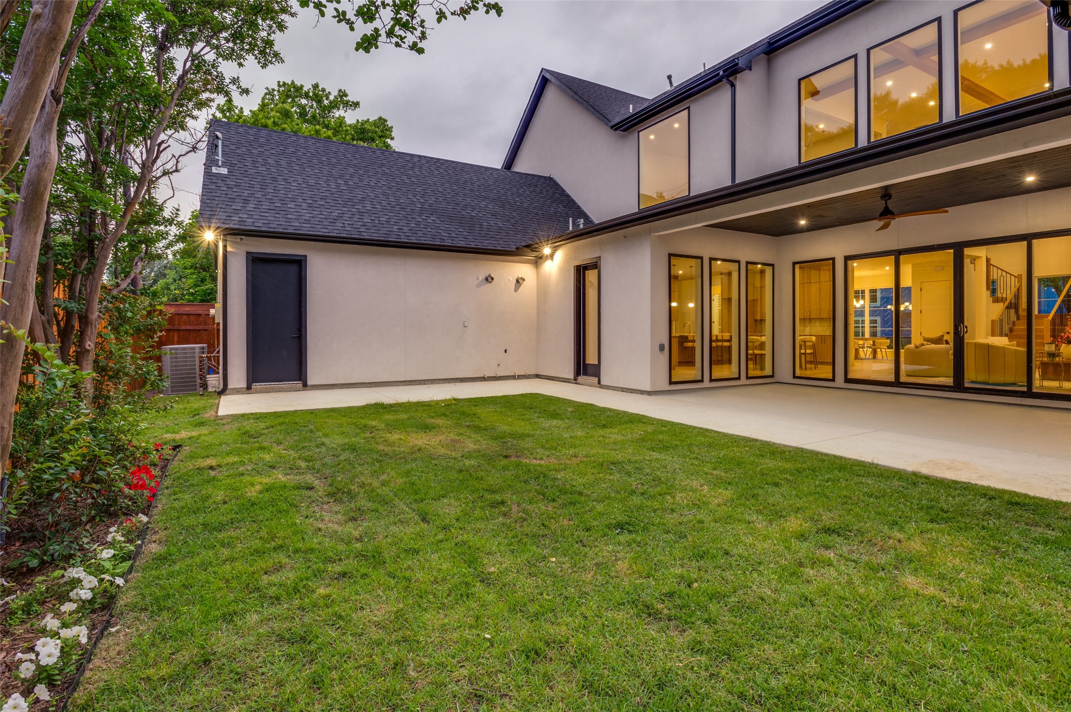 3624 Warick Drive Dallas TX 75229