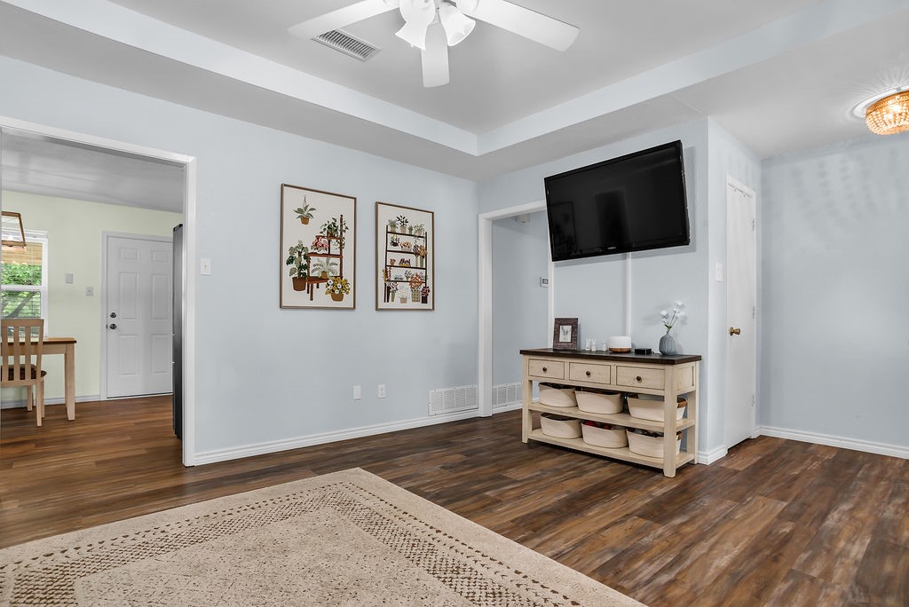 5918 Twin Willows Drive Arlington TX 76017