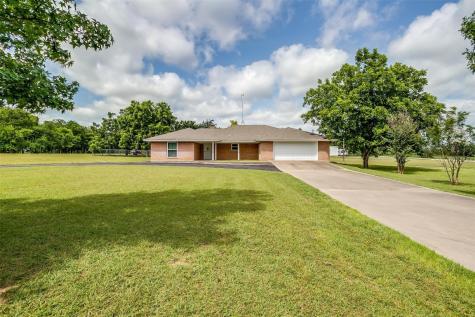 2920 Overton Court Granbury TX 76048