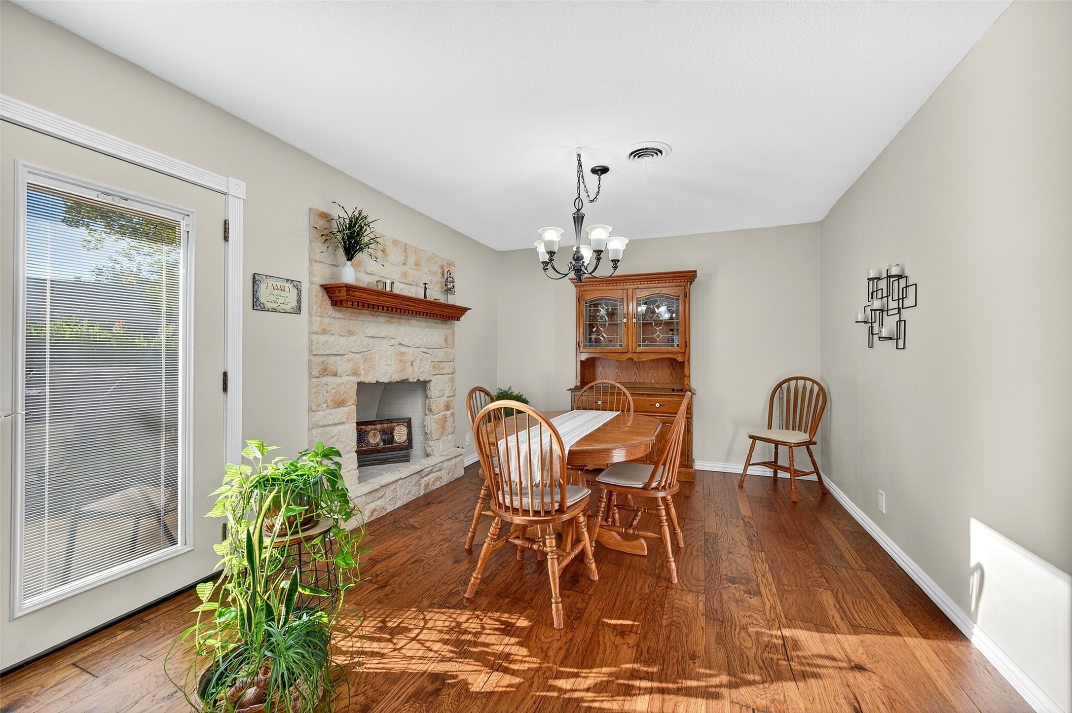 2901 Yorkshire Drive Sherman TX 75092