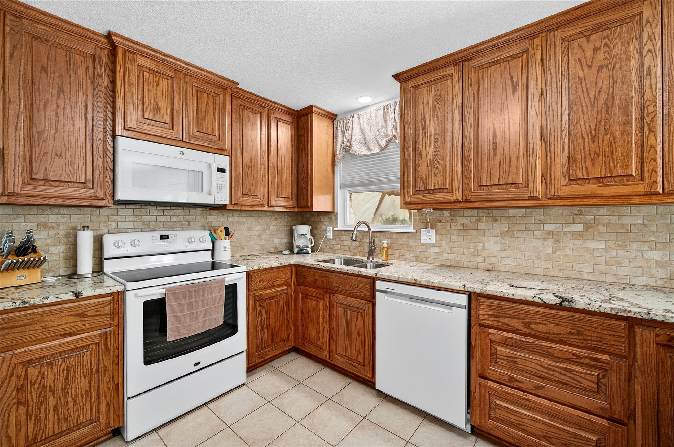 2901 Yorkshire Drive Sherman TX 75092