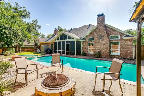9406 S Longwood Drive Granbury TX 76049