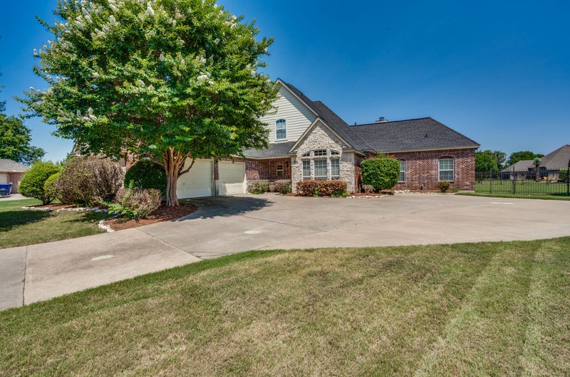 670 Brookvista Court W Waxahachie TX 75165