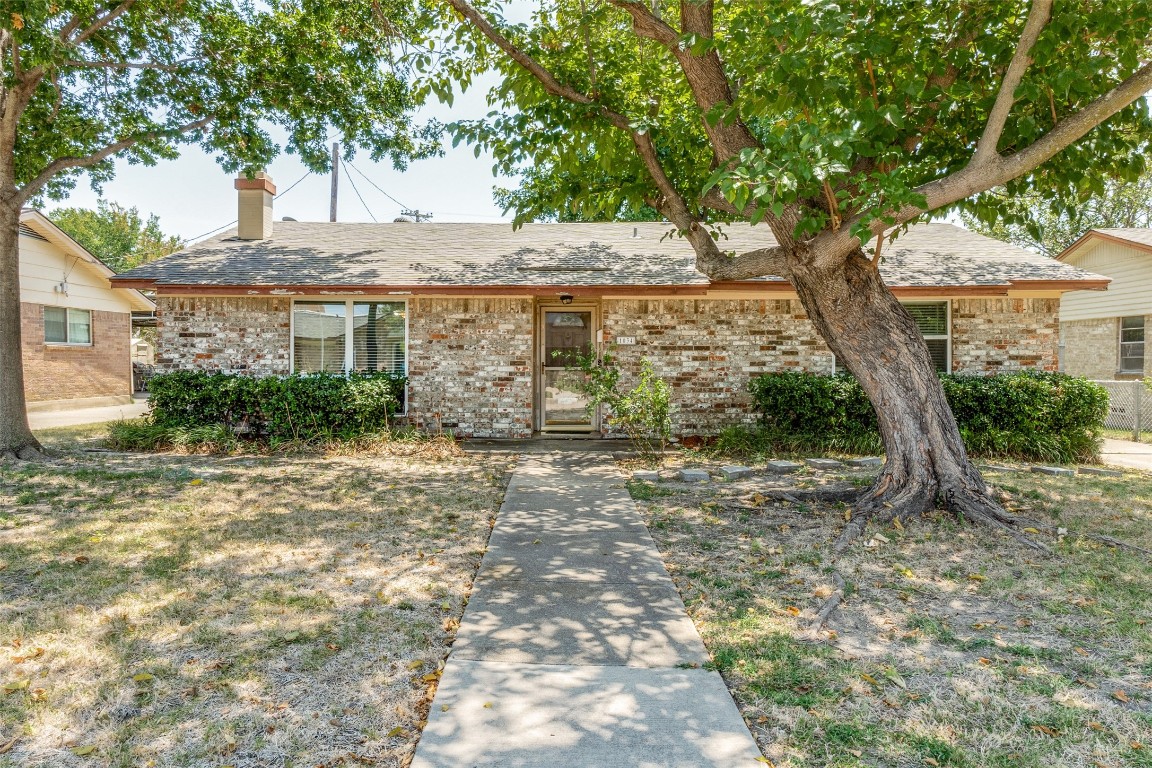 1034 Chappell Street Mesquite TX 75149