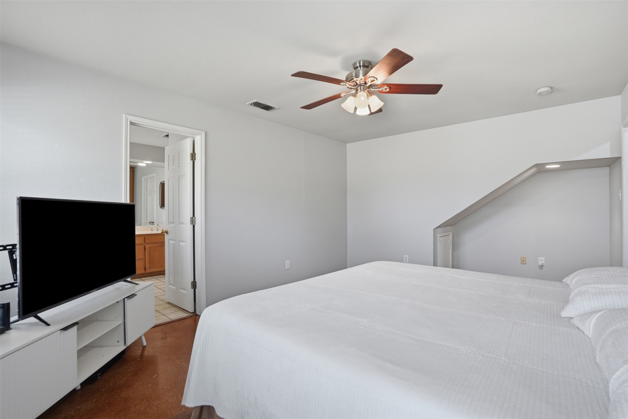4121 Oakview Circle Alvarado TX 76009
