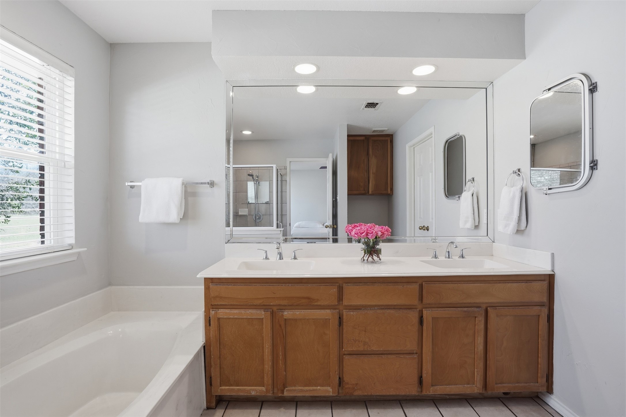 4121 Oakview Circle Alvarado TX 76009