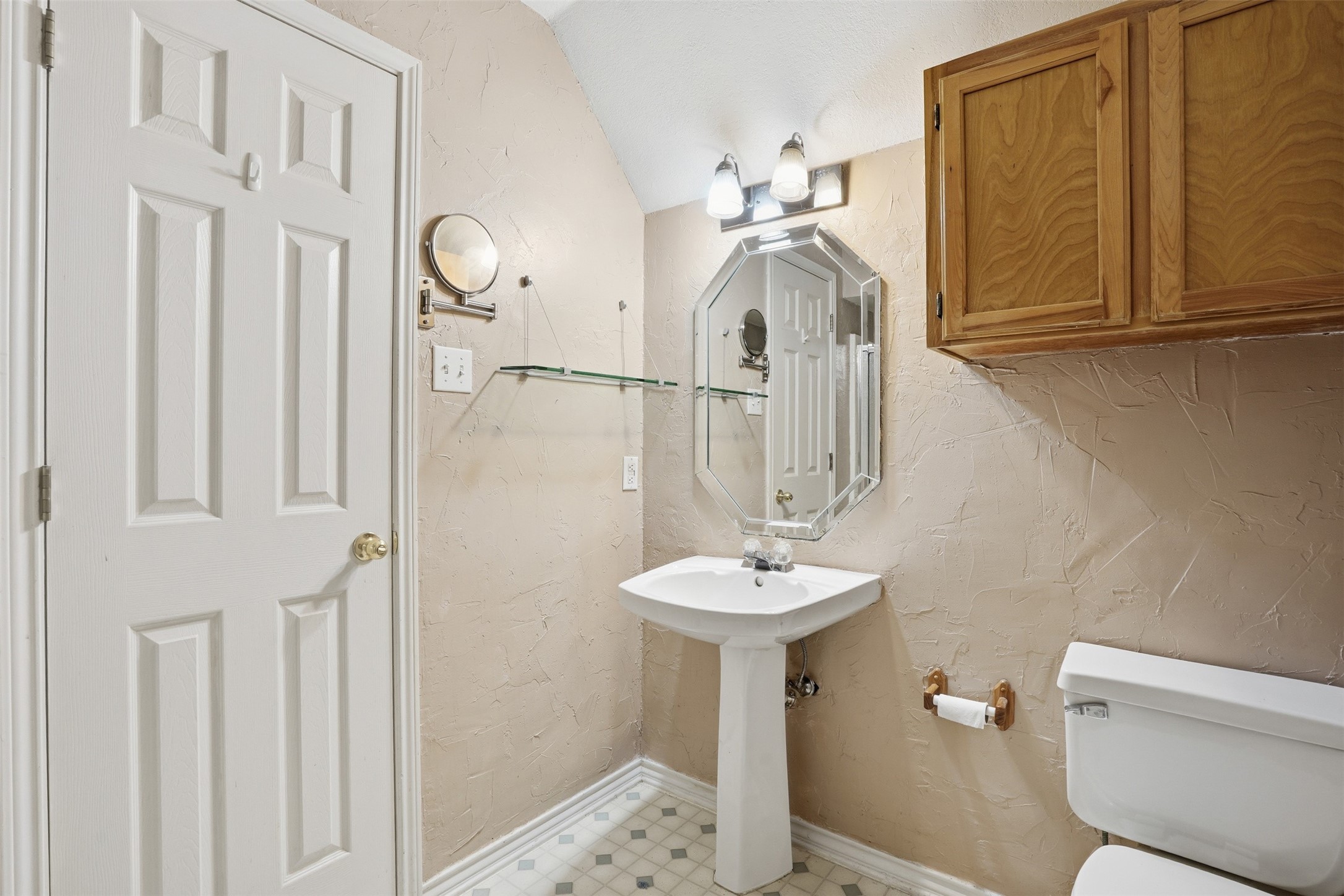 4121 Oakview Circle Alvarado TX 76009