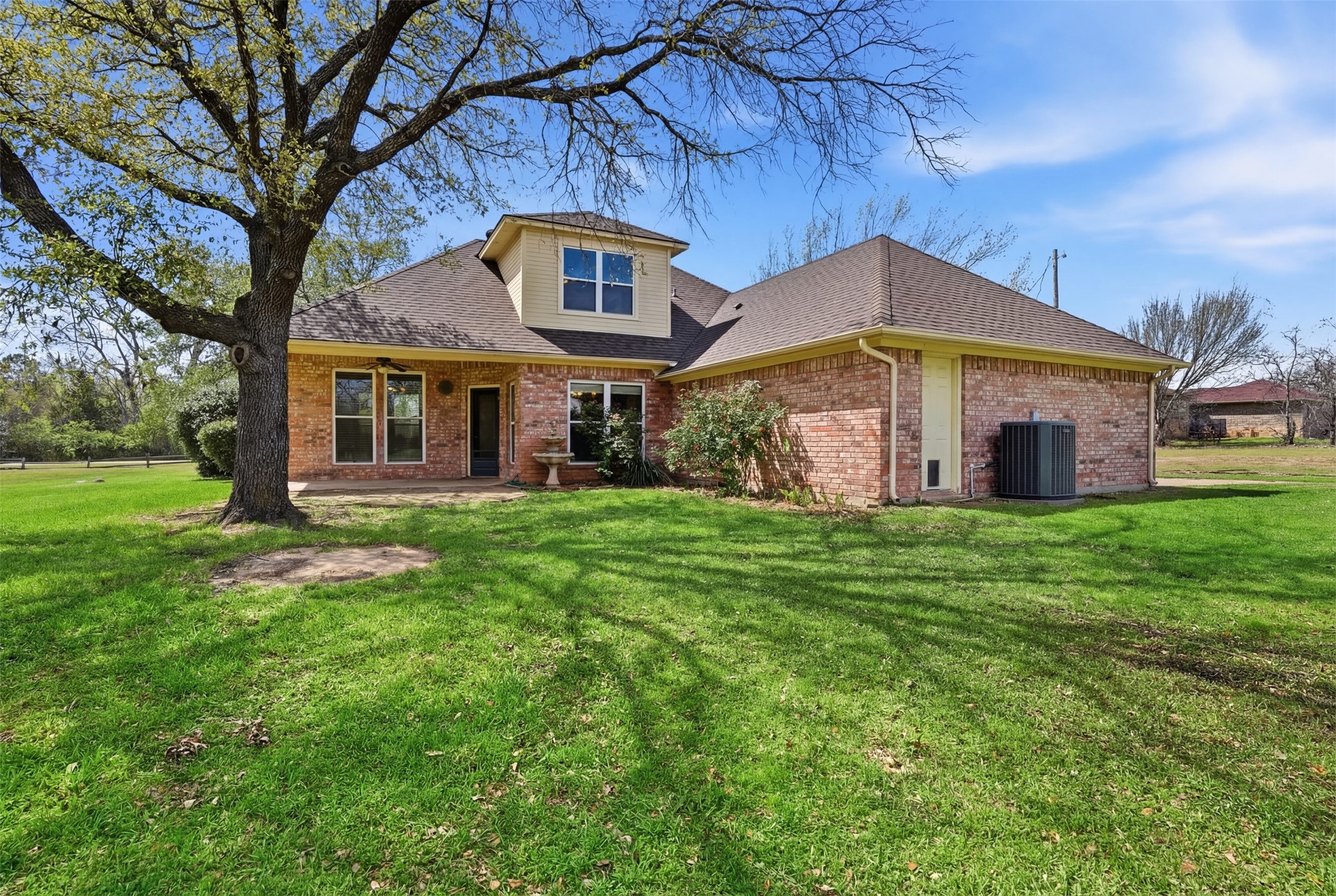 4121 Oakview Circle Alvarado TX 76009