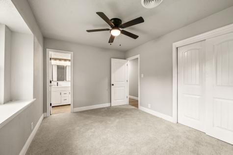 1307 Ravenwood Drive Arlington TX 76013