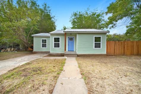 712 SE 18th Street Mineral Wells TX 76067