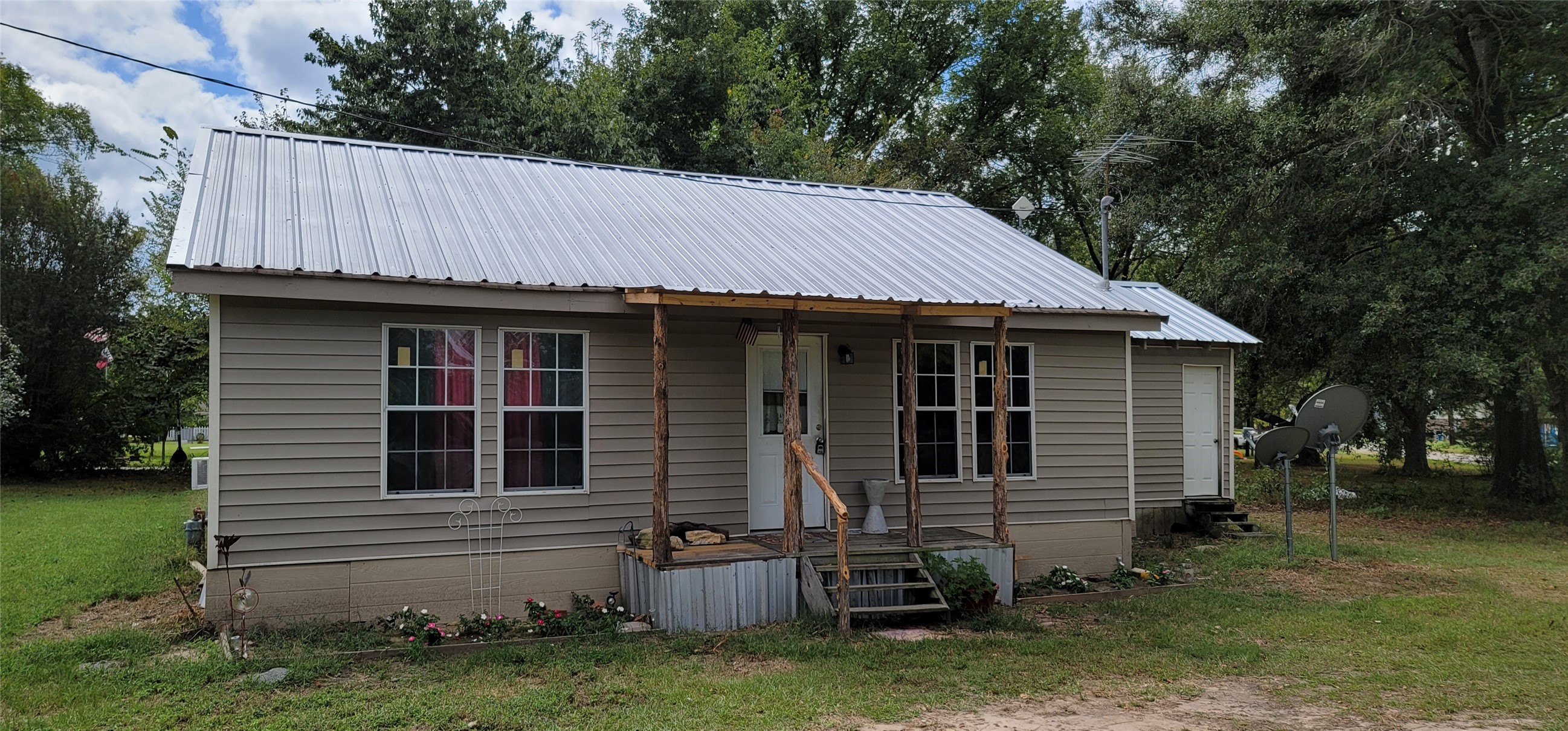 690 Ravine Street Emory TX 75440