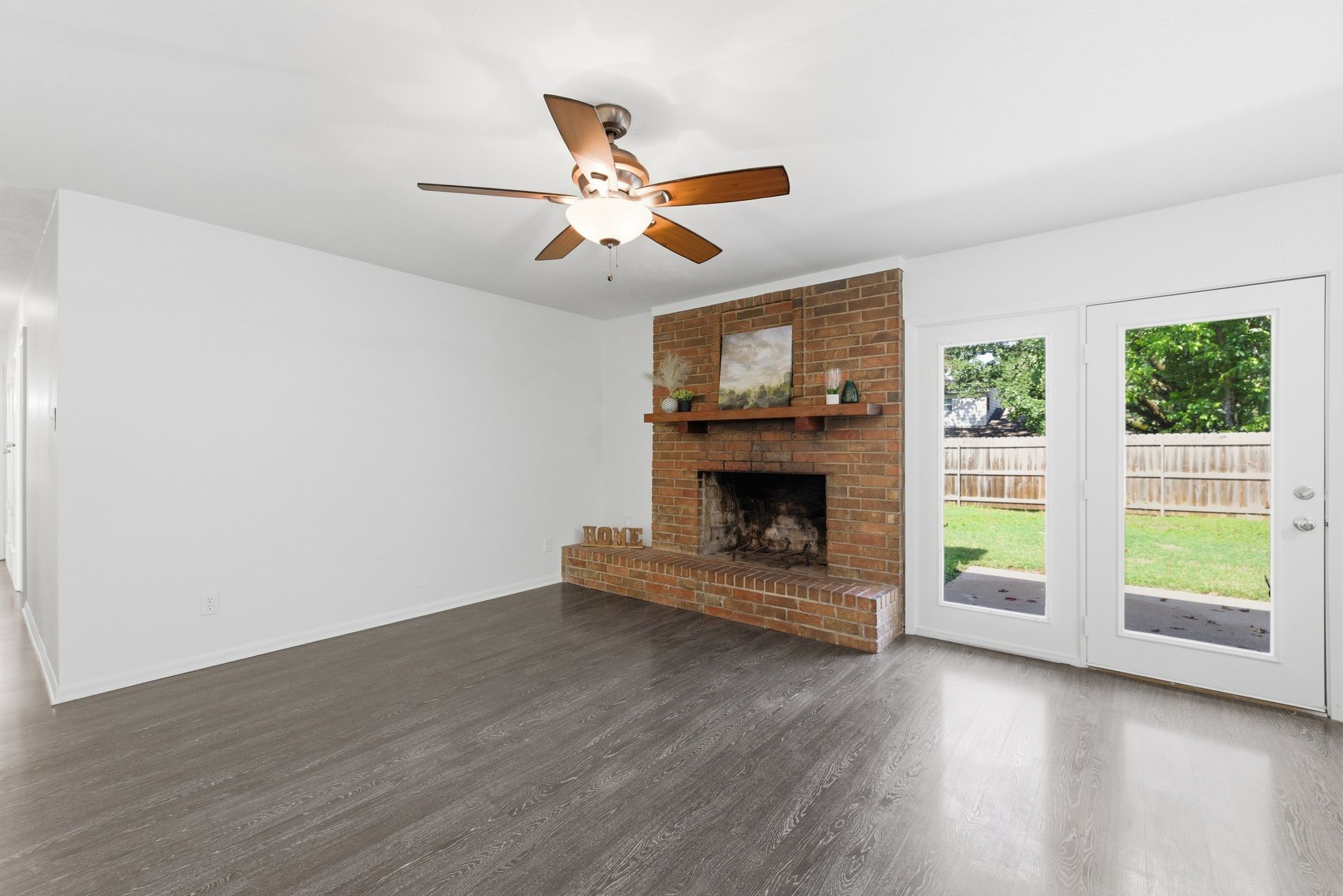 801 Gettysburg Place Bedford TX 76022
