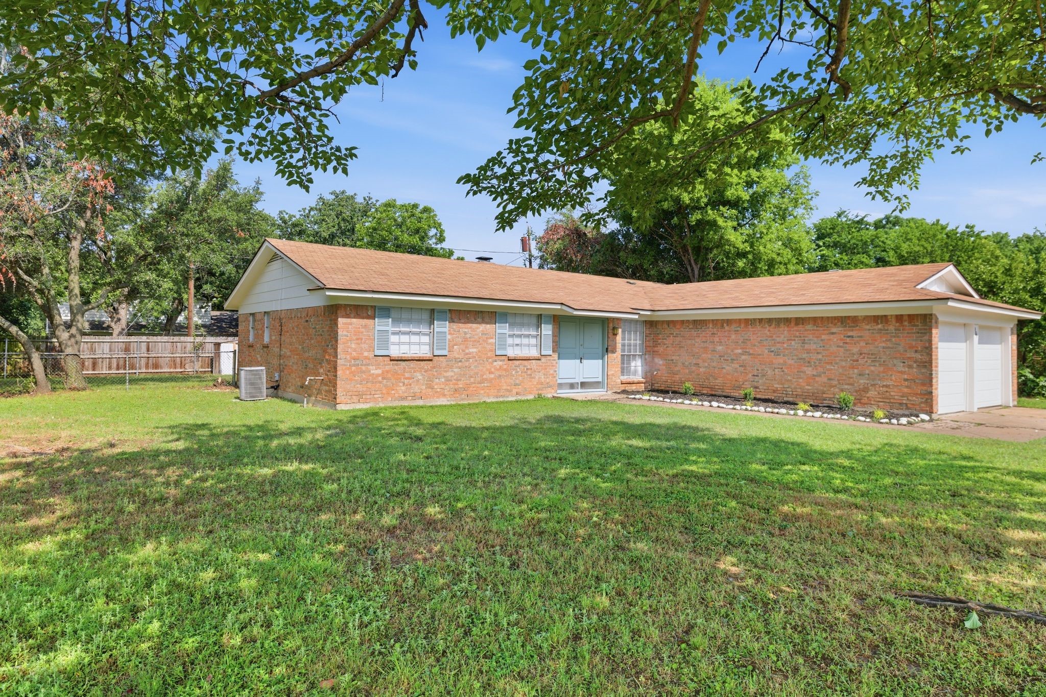 801 Gettysburg Place Bedford TX 76022