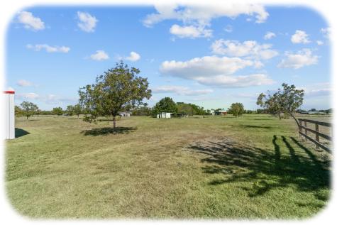 842 N Fm 1138 Nevada TX 75173