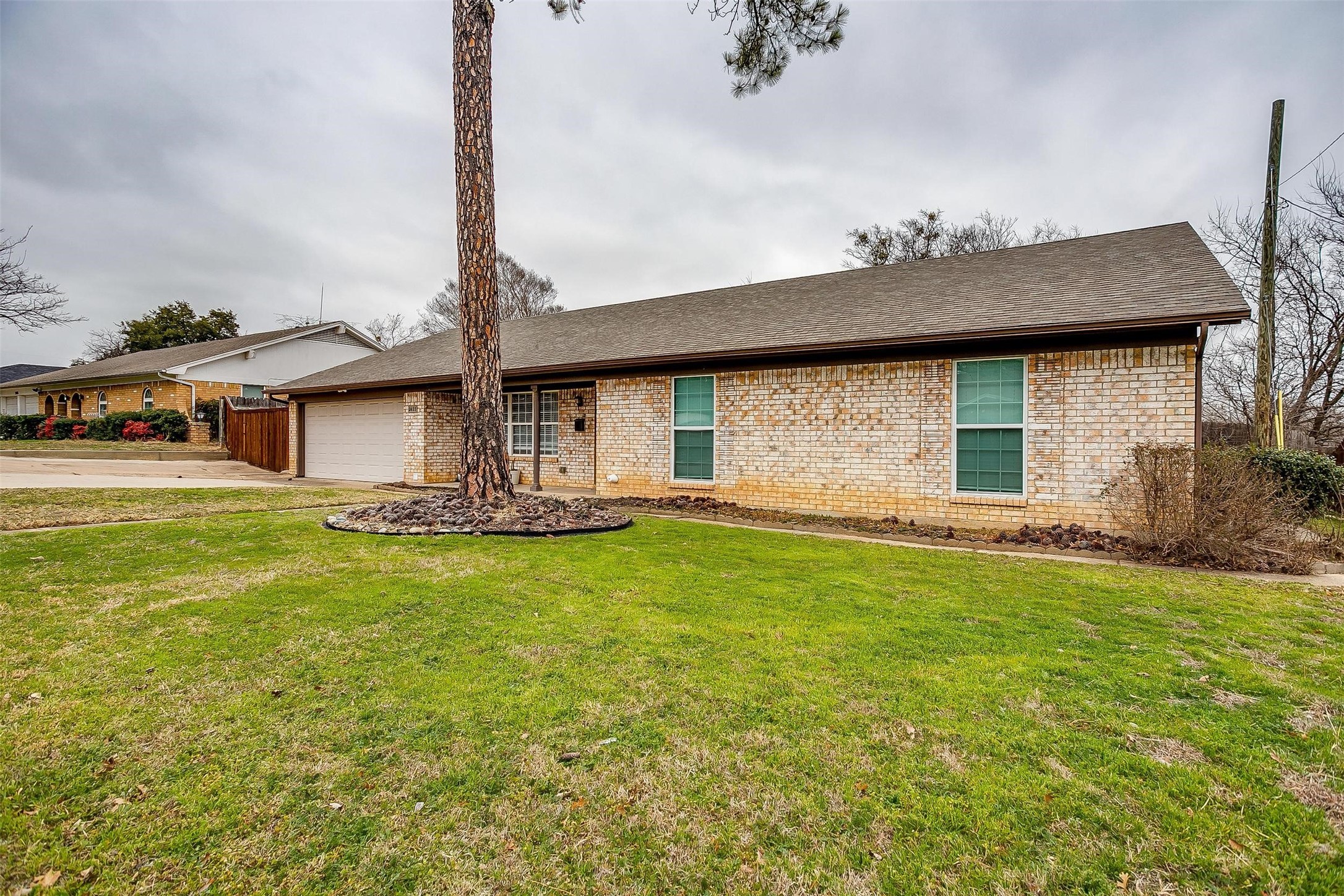 3432 Willowcrest Drive North Richland Hills TX 76117
