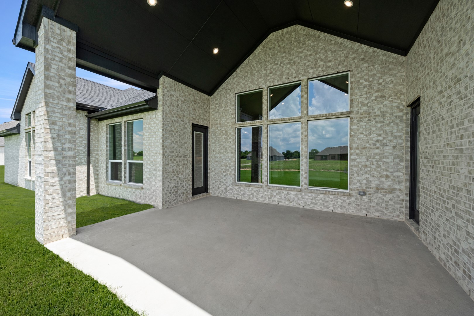 231 Cotopaxi Drive Red Oak TX 75154