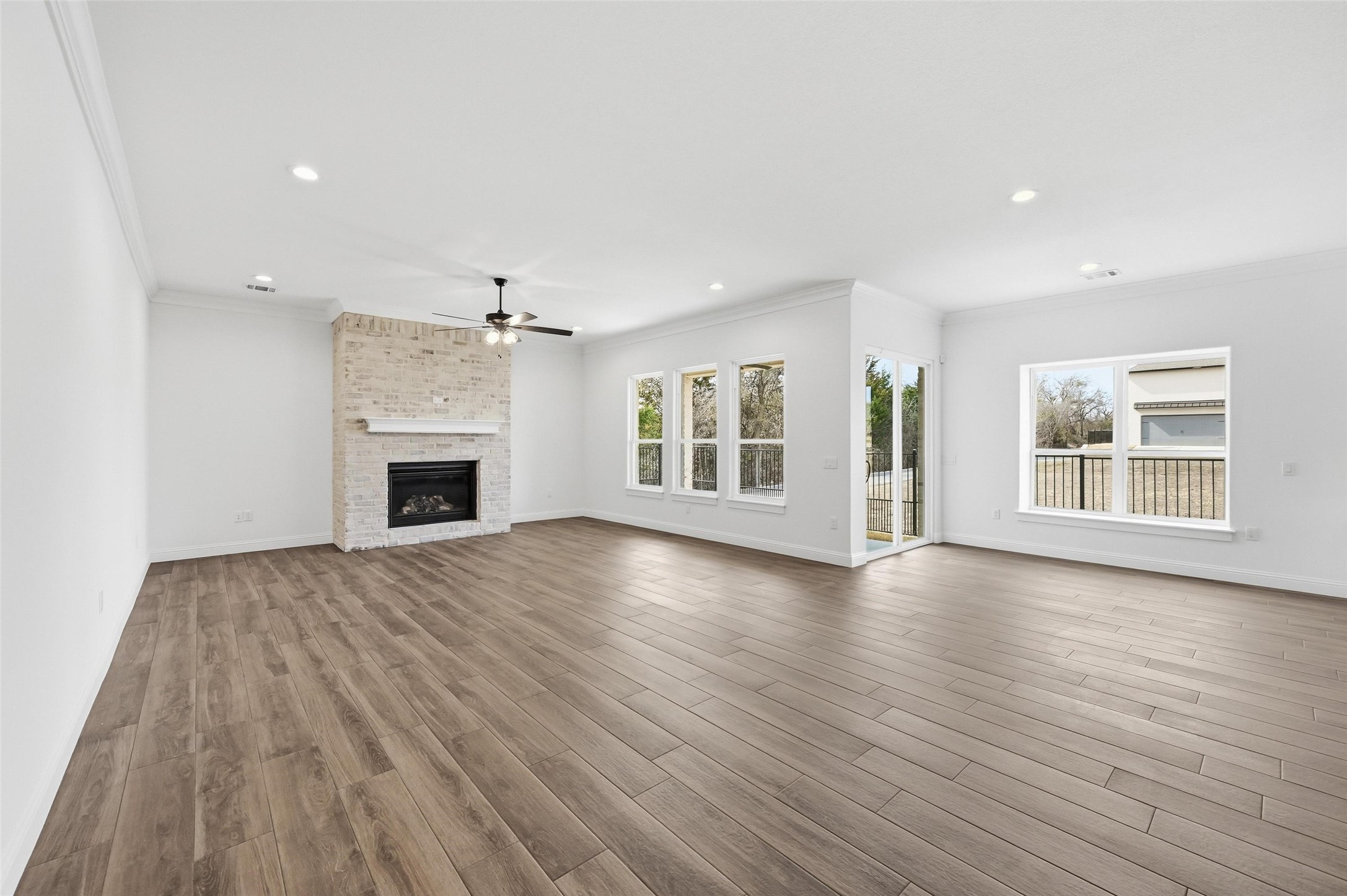 1645 Ethan Circle Midlothian TX 76065
