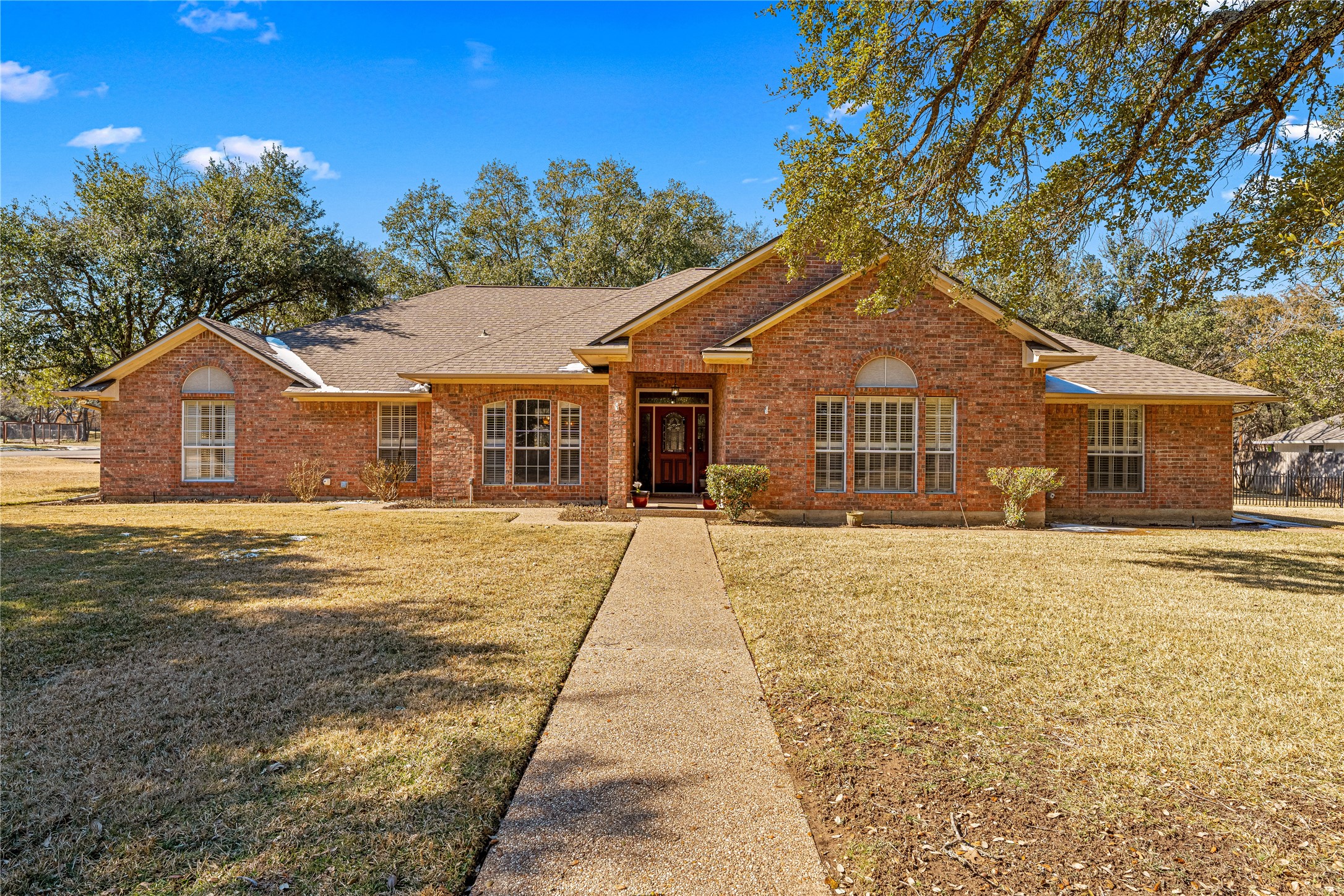 201 Cobblestone Lane Crawford TX 76638